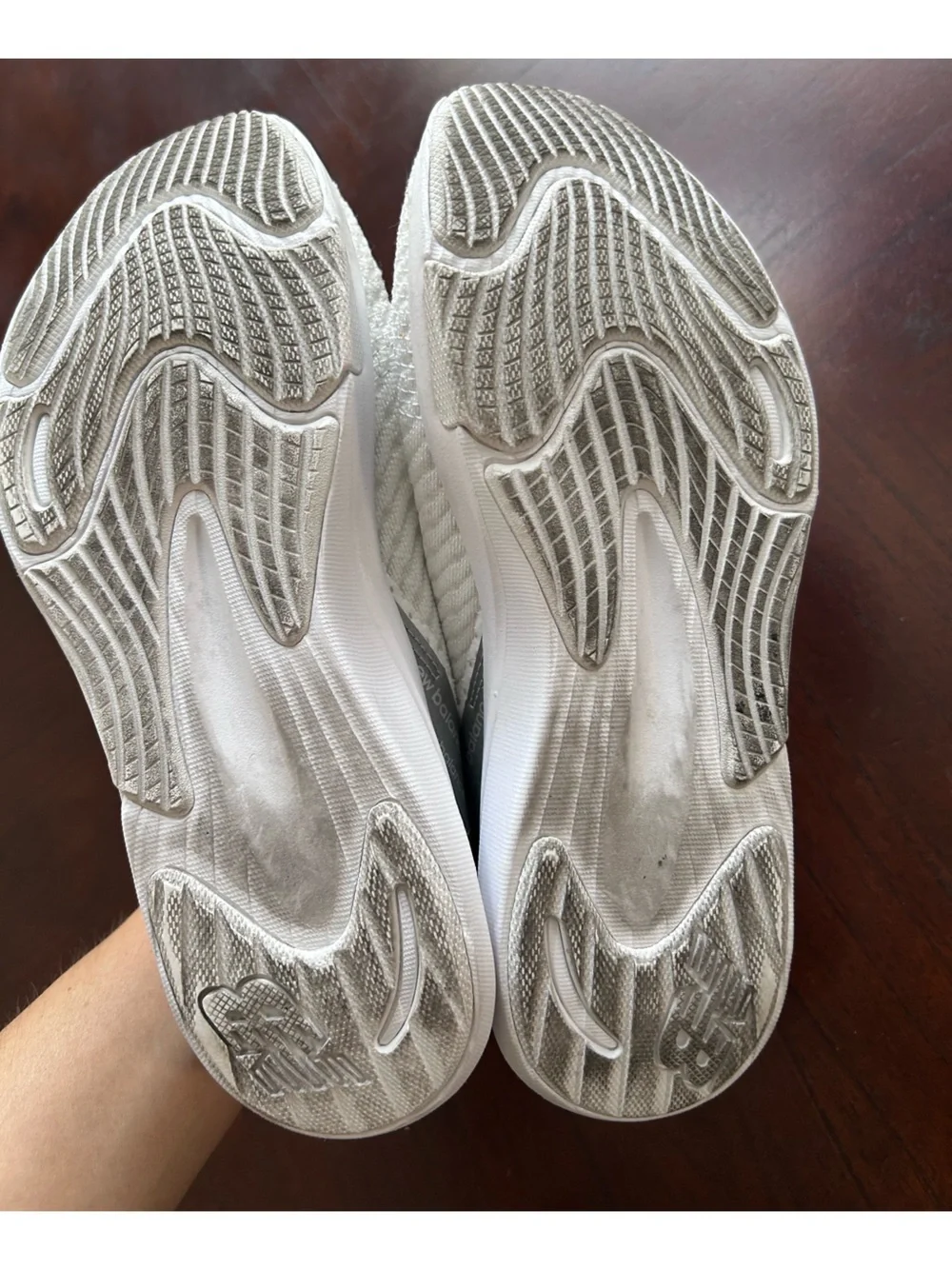 New Balance Women's All-White Knit Running Sneakers size 8